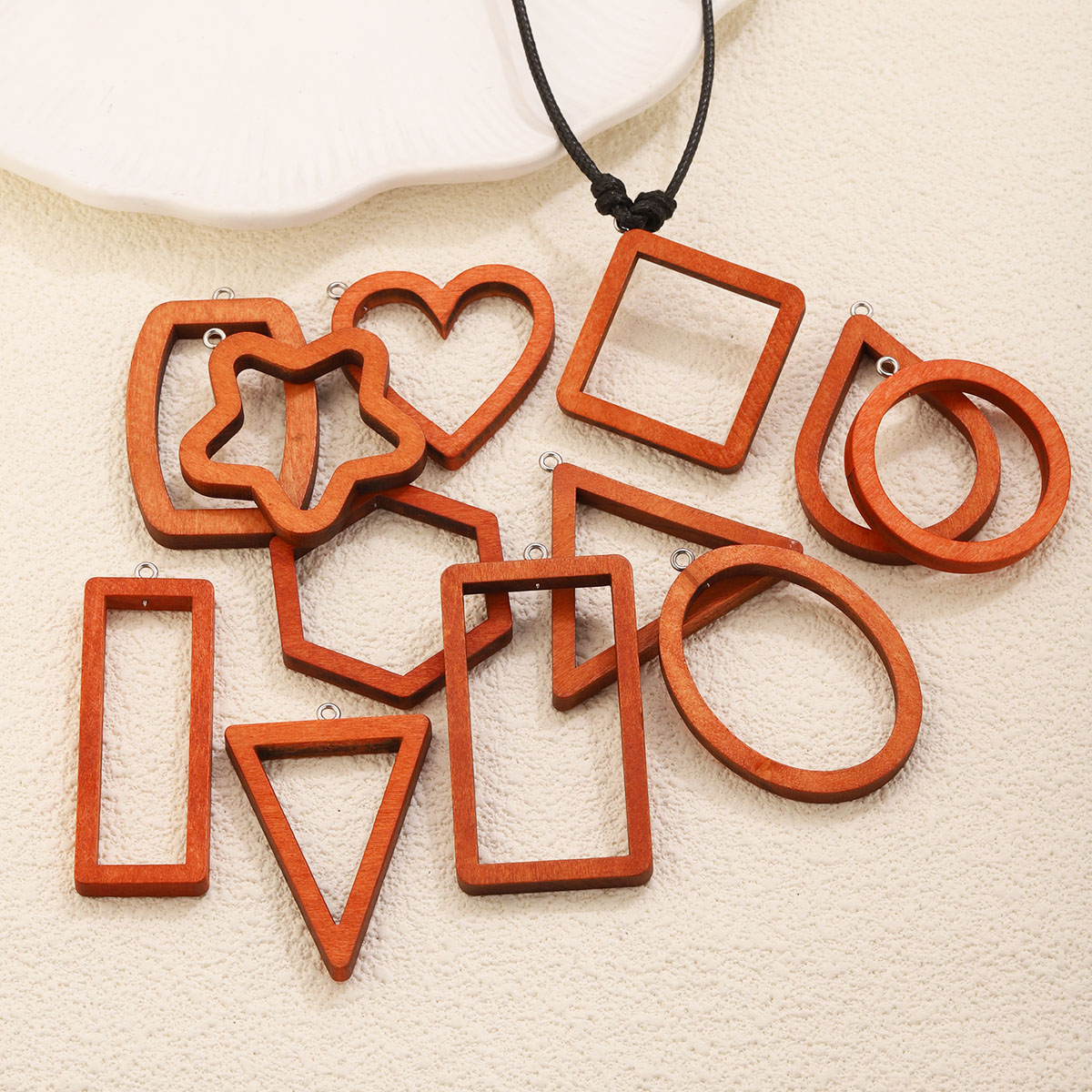 10 Breloques Géométriques en B - Resin Craft Projects avis et prix